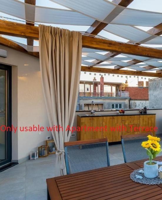 Luxury Apartments Azalea Szybenik Zewnętrze zdjęcie